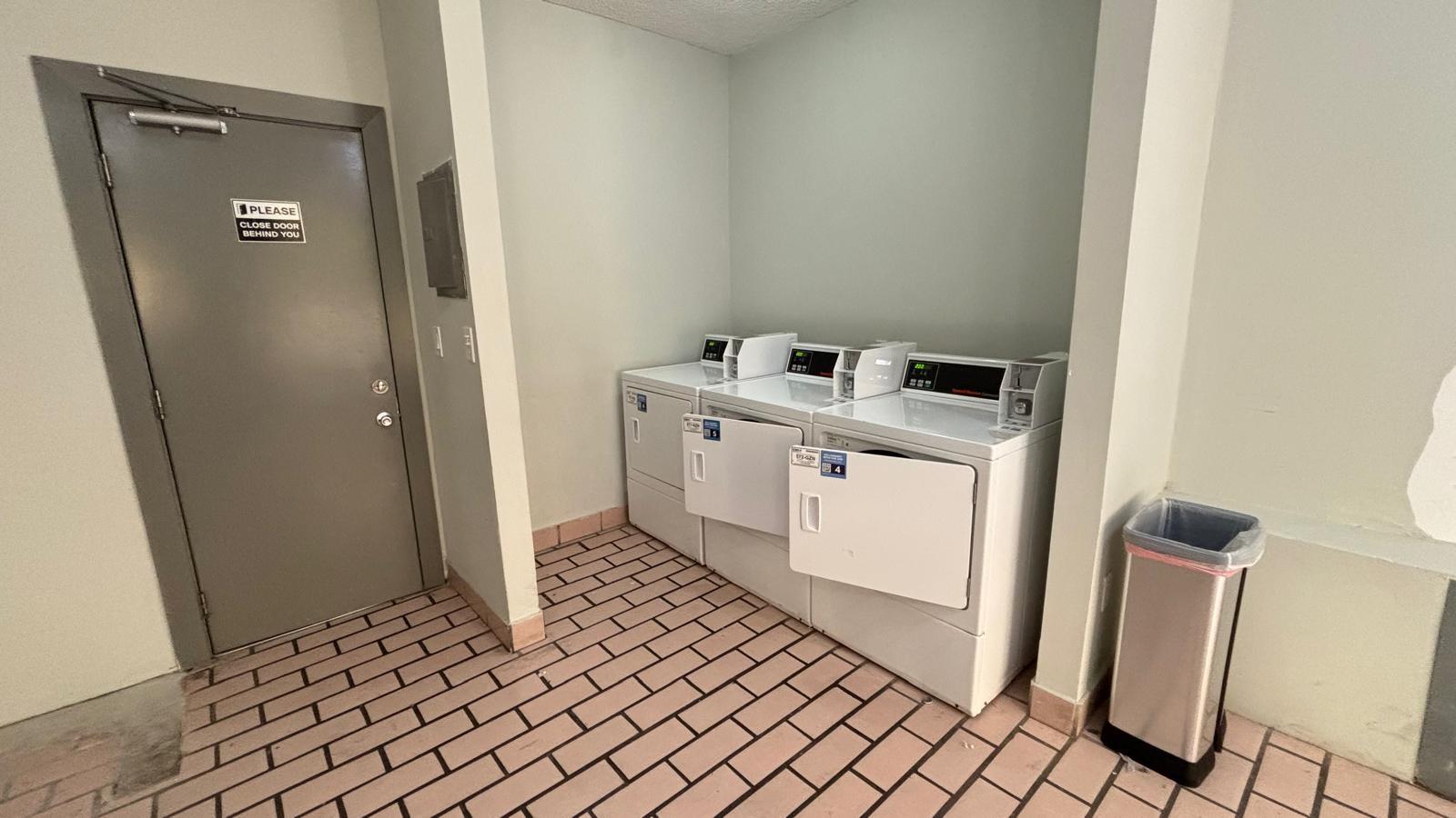 Windsor Plaza - Residential Lease