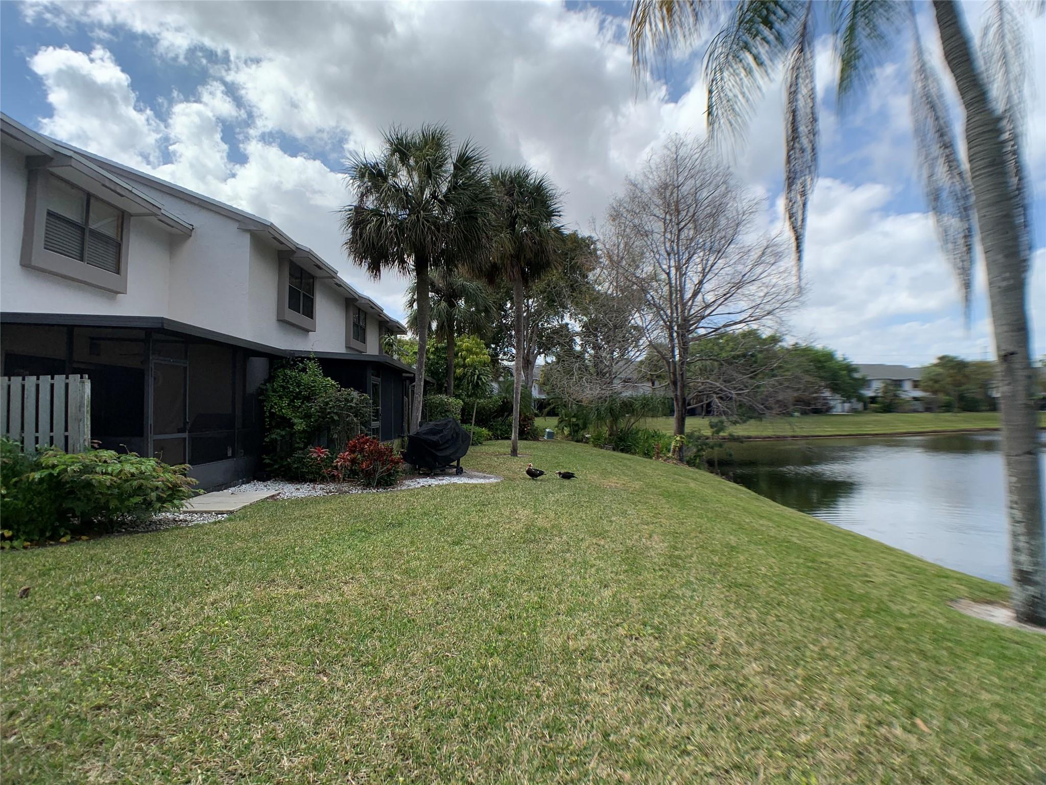 3453 S Carambola Cir S 2471