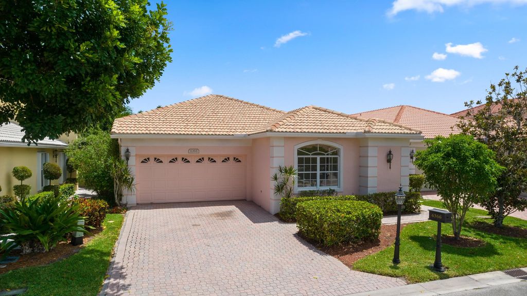 Photo of 6366 Brava Way, Boca Raton, FL 33433 (MLS # R10800586)