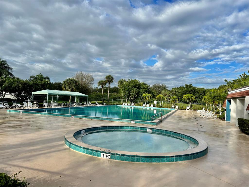 SUNSET TRACE PHASE I A PLAT OF - Residential