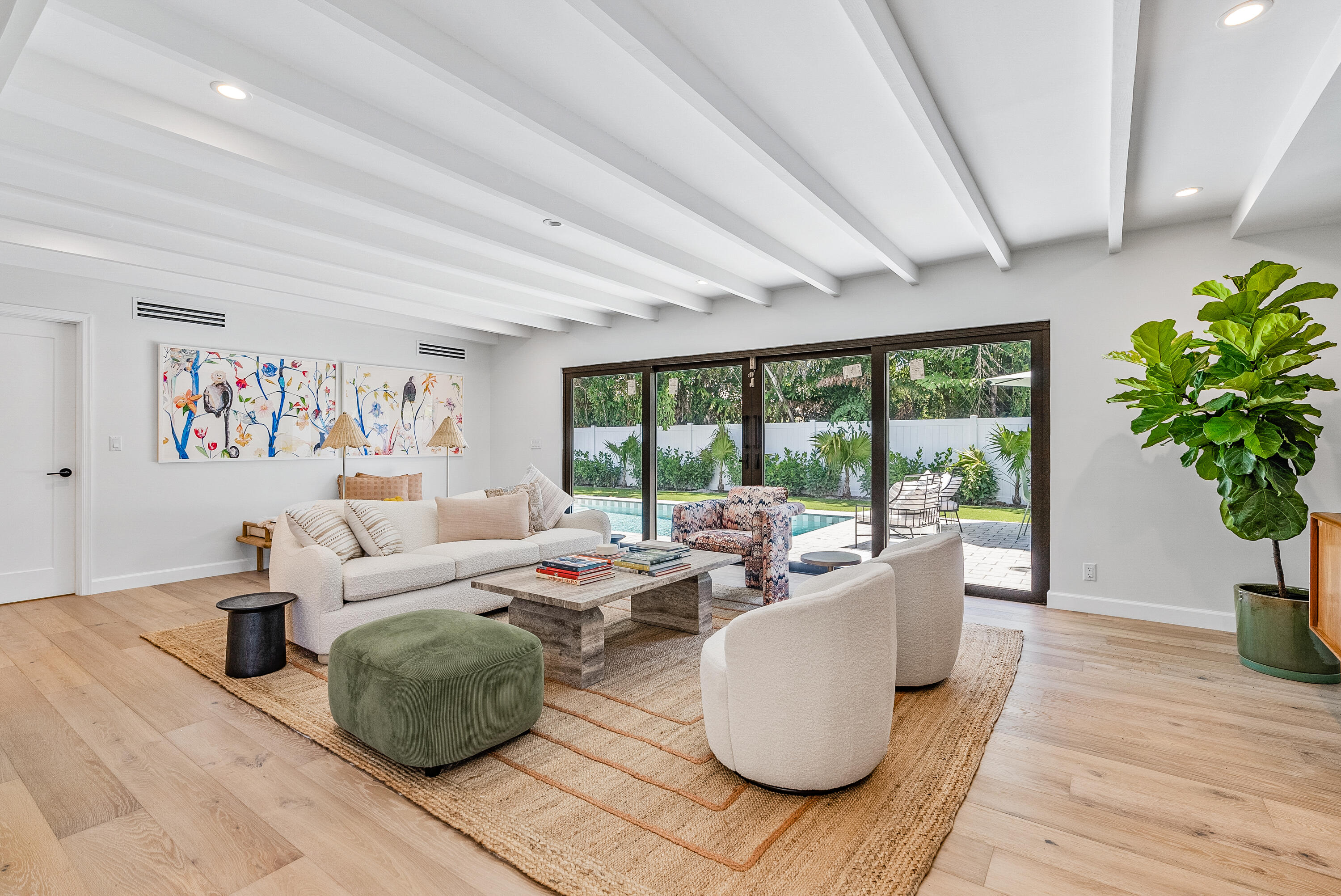 MERRY LAKE - Residential