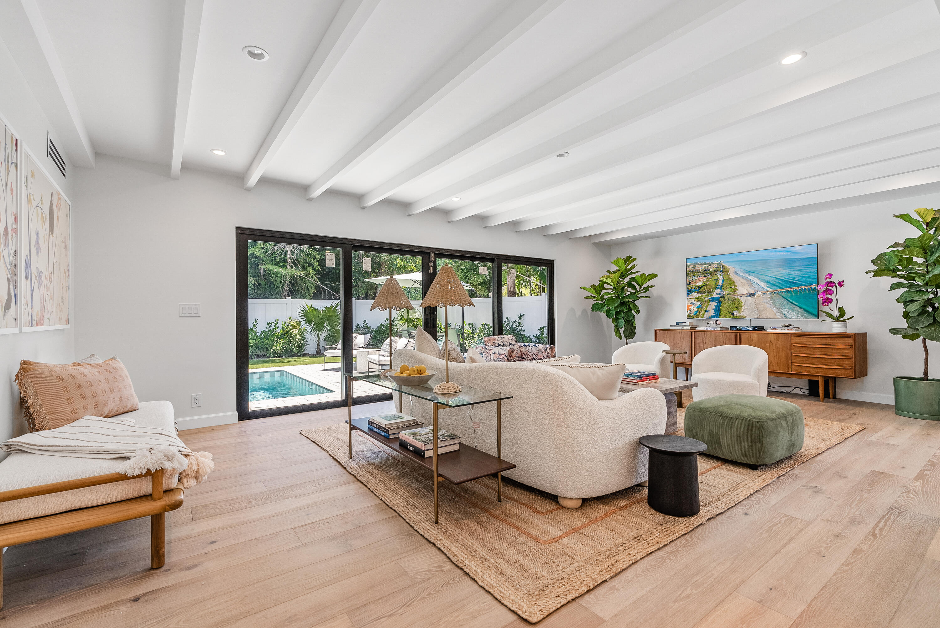 MERRY LAKE - Residential