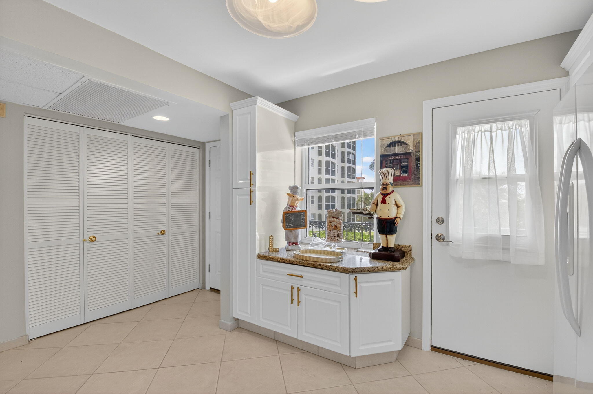 SAN REMO - Residential Lease