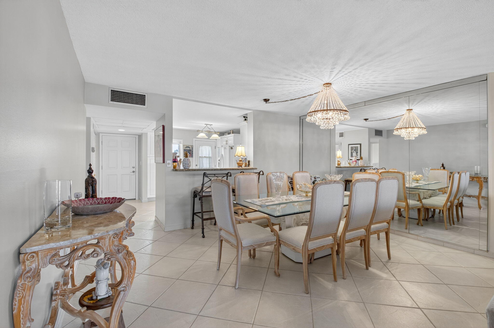 SAN REMO - Residential Lease