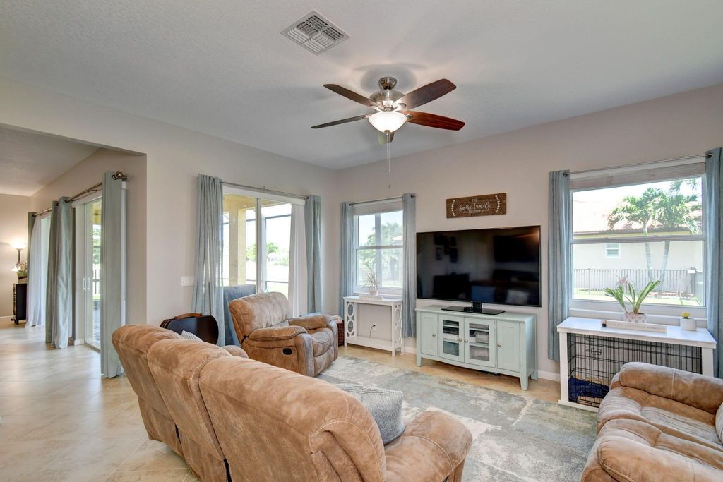 Photo of 12127 SW Bennington Circle, Port Saint Lucie, FL 34987 (MLS # R10914857)