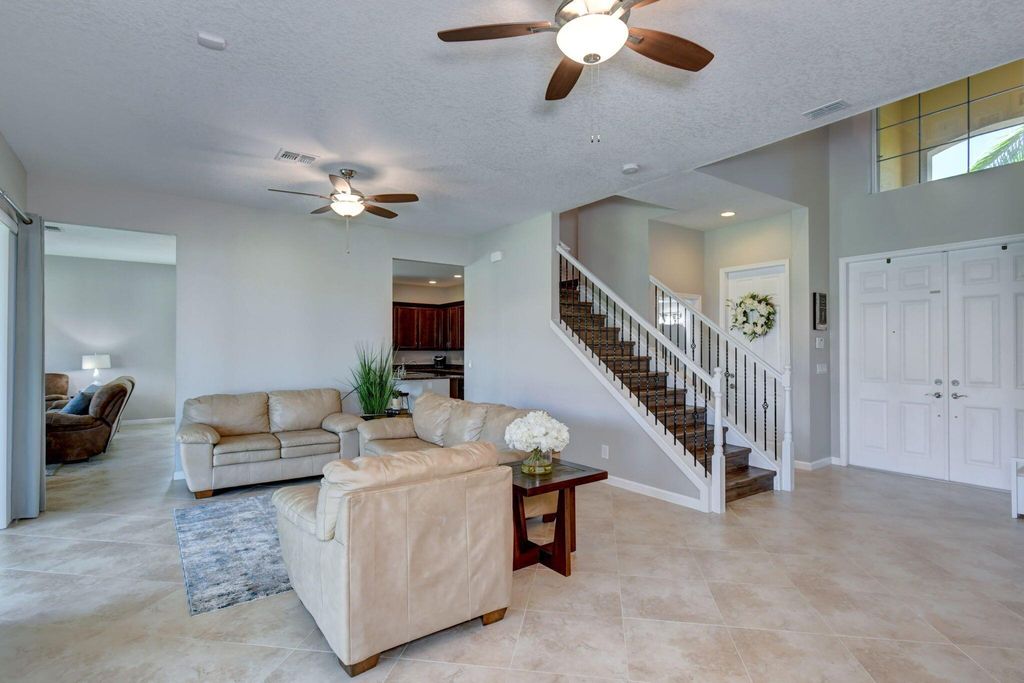 Photo of 12127 SW Bennington Circle, Port Saint Lucie, FL 34987 (MLS # R10914857)
