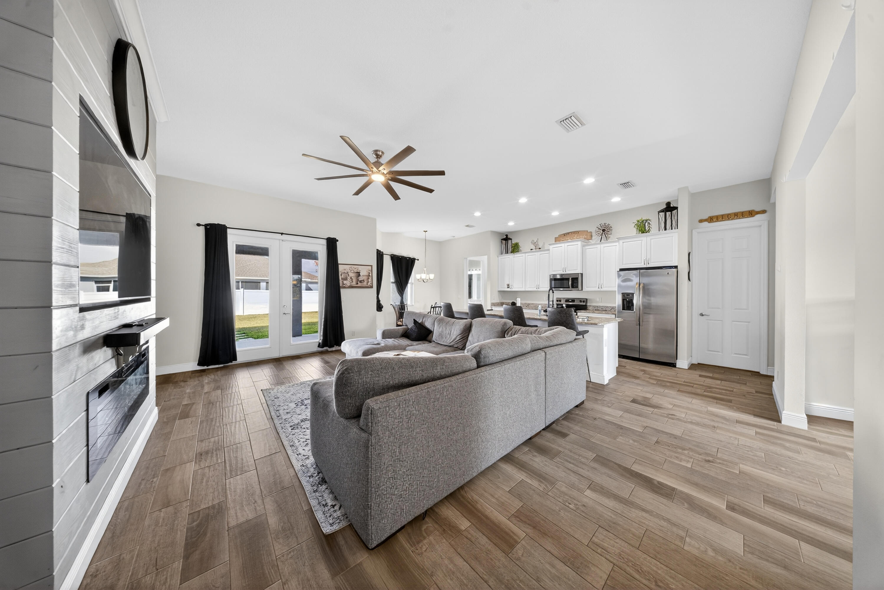 PORT ST LUCIE-SECTION 33 - Residential