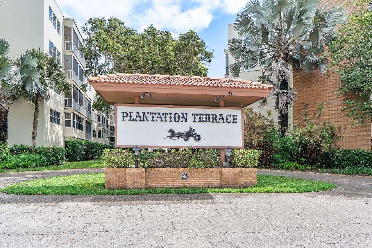 6731 CYPRESS Road 205