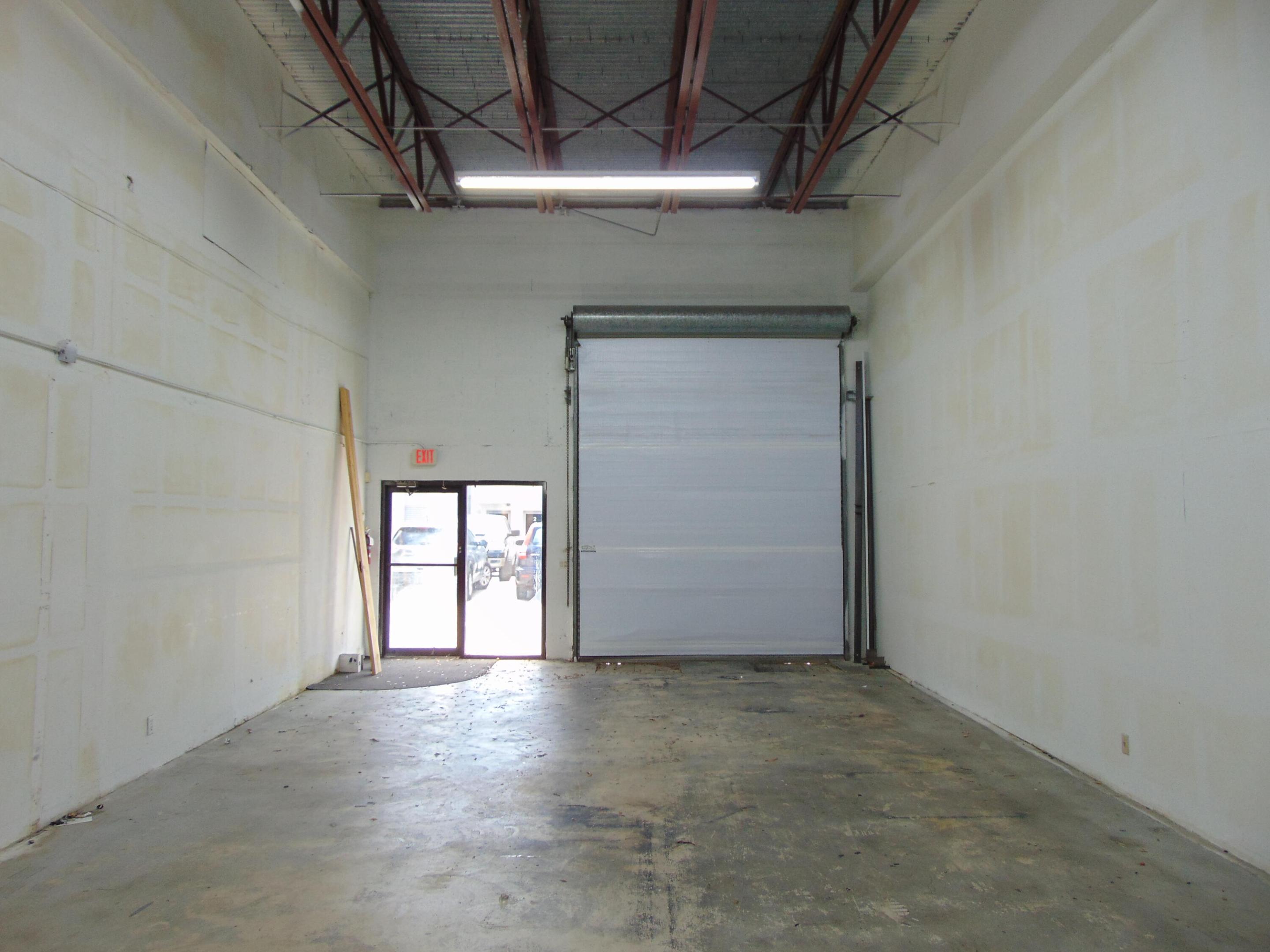 3010 SW 14th 0140, Boynton Beach, FL, 9032/$499,000 3 3010 SW 14th 0140