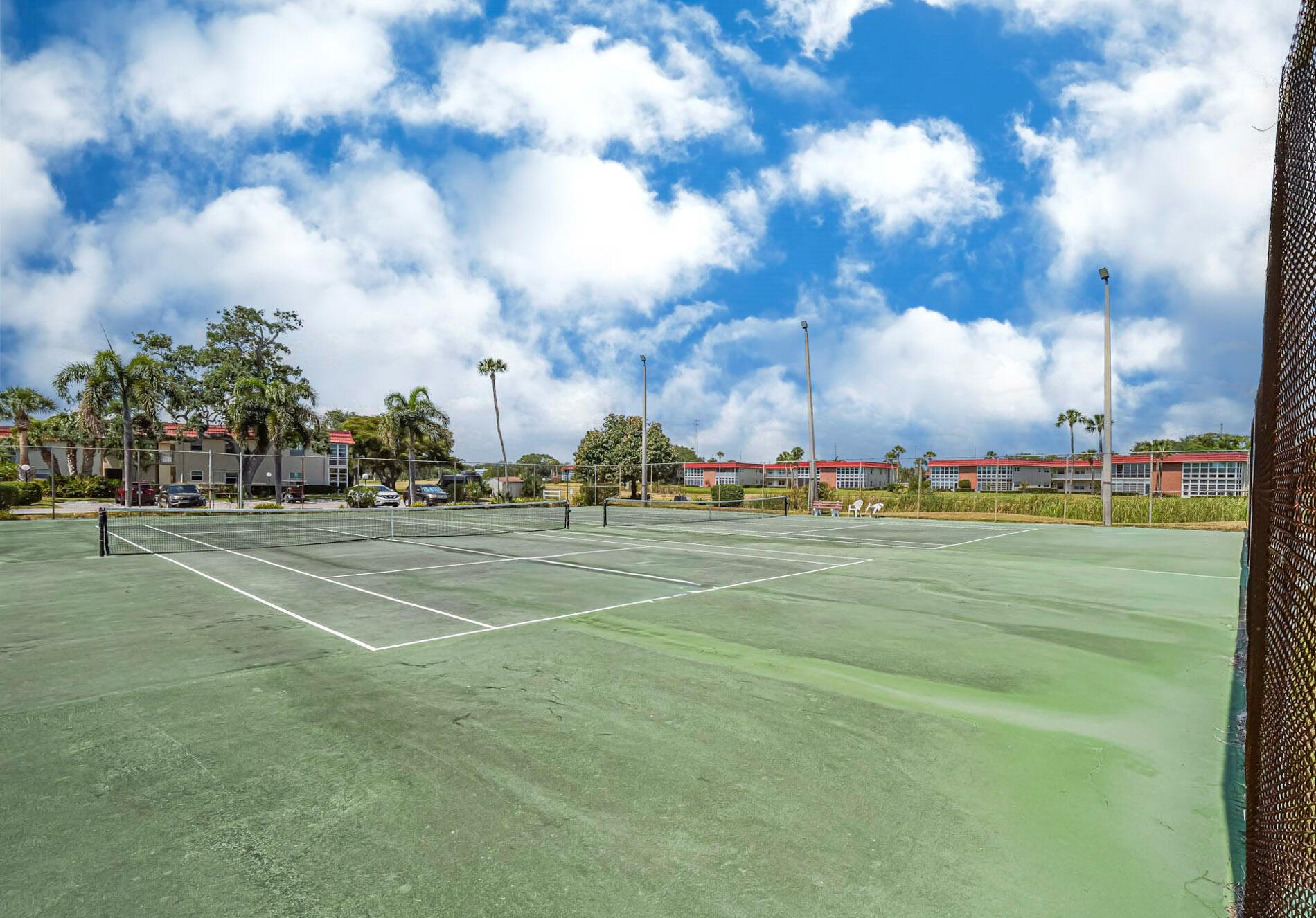 VISTA ROYALE PHASE IV BLD - Residential