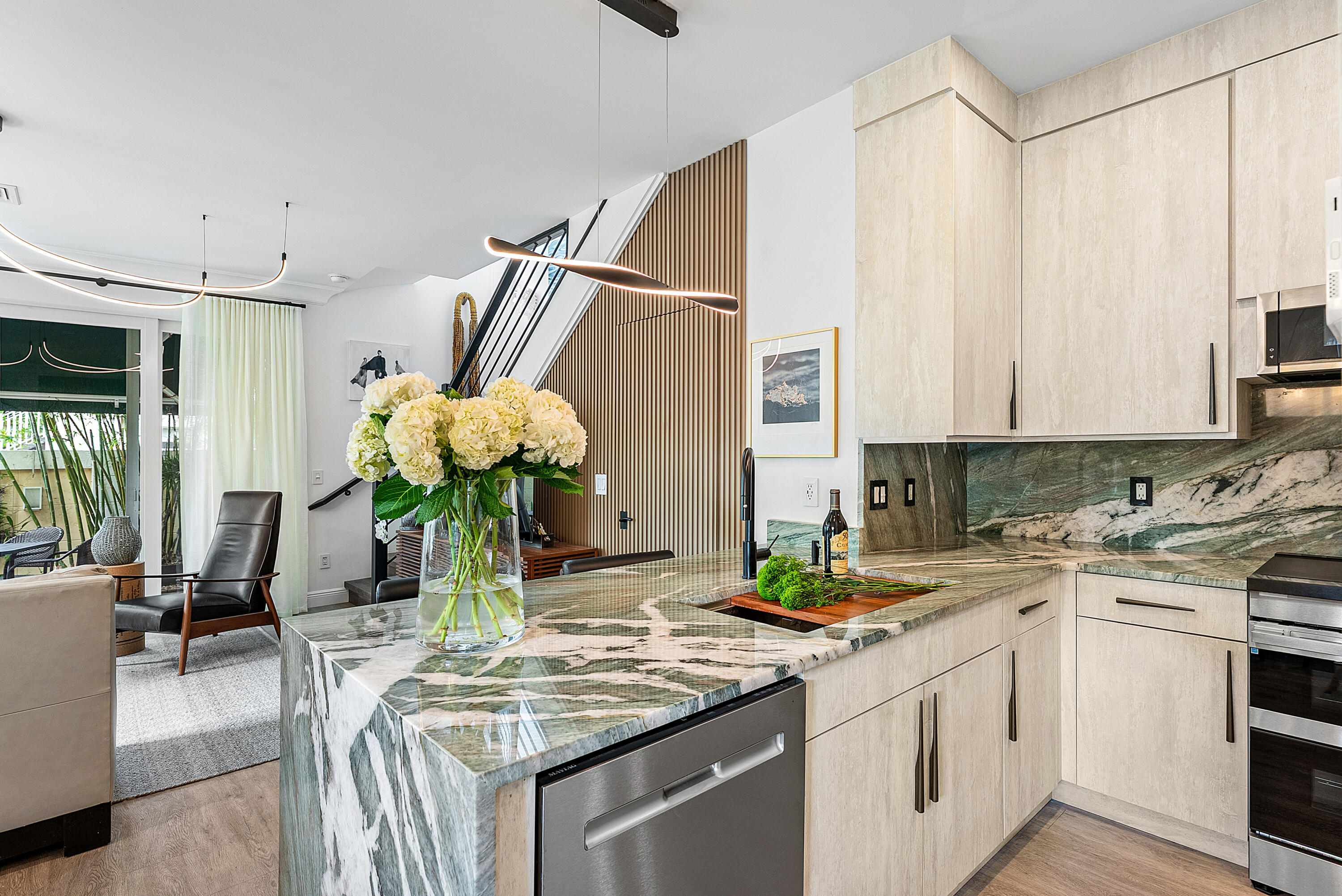 Old Florida Bungalow - Residential