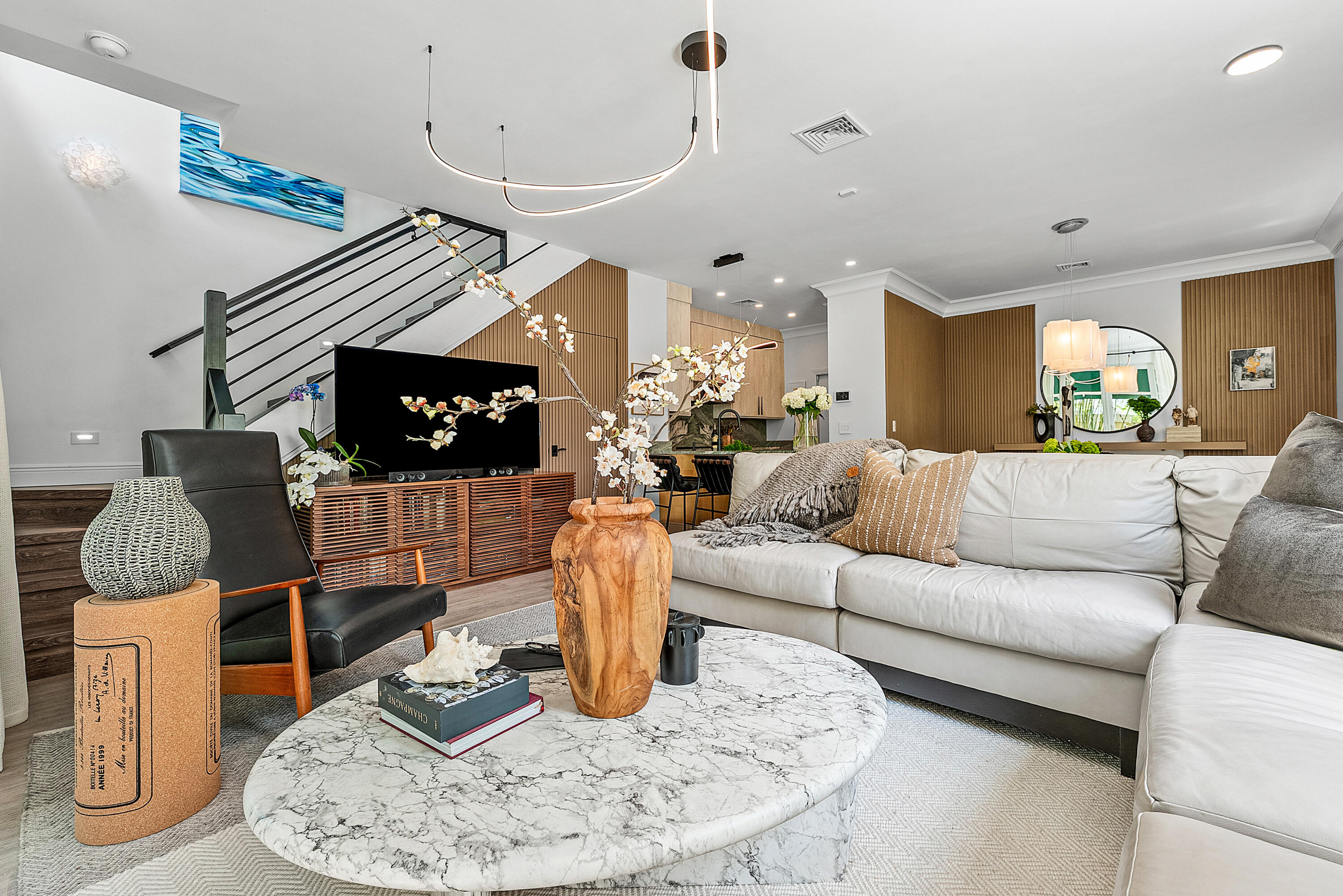 Old Florida Bungalow - Residential