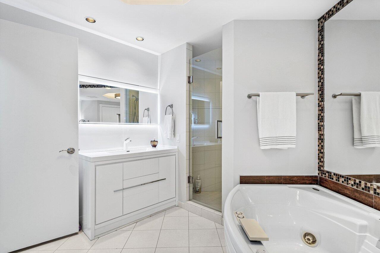 MEDITERRANEA CONDO - Residential