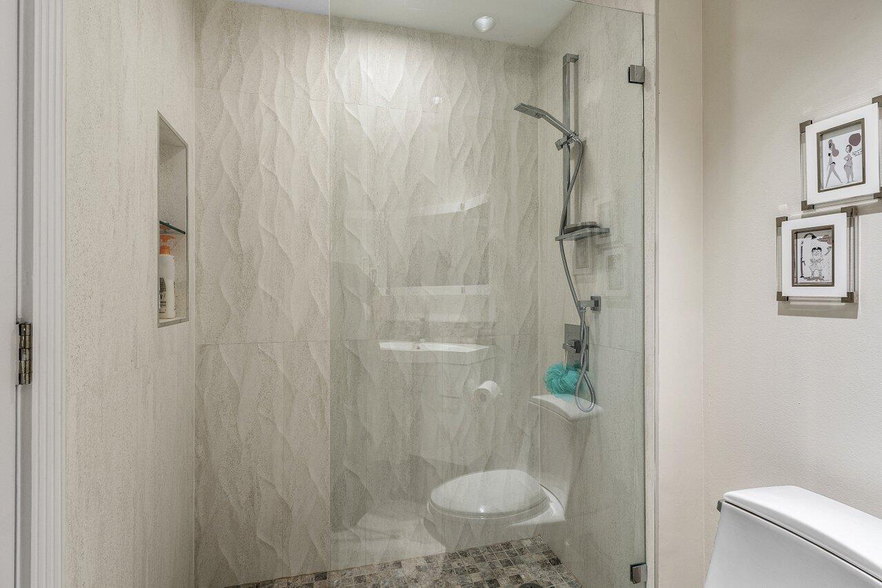 MEDITERRANEA CONDO - Residential