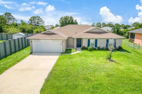 A home in Port St Lucie