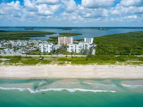 A home in Hutchinson Island