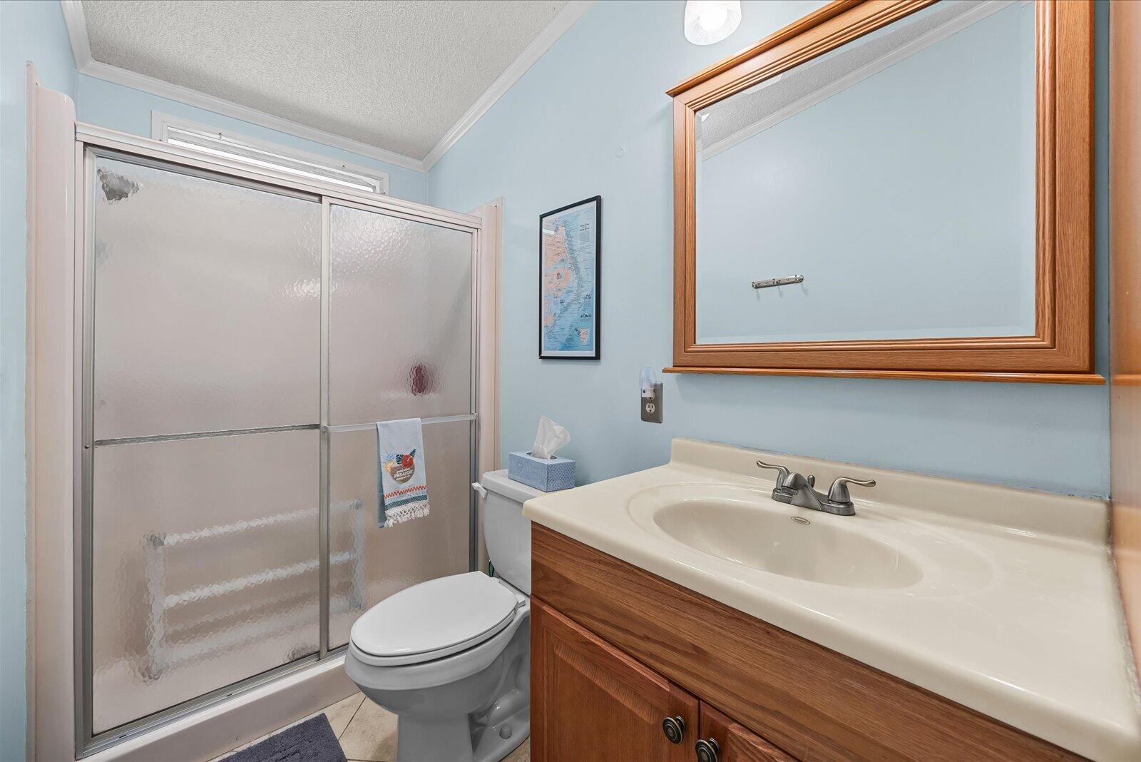 TROPICAL ISLES - Residential