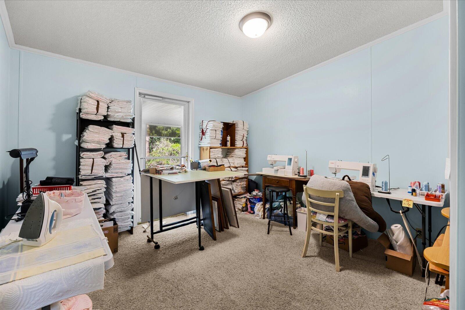 TROPICAL ISLES - Residential