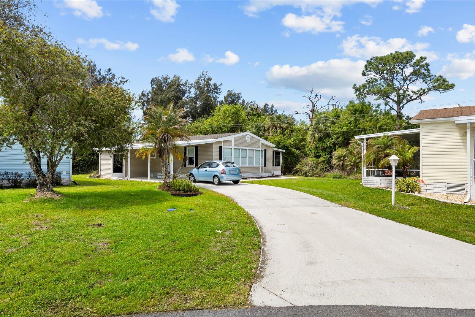 TROPICAL ISLES - Residential