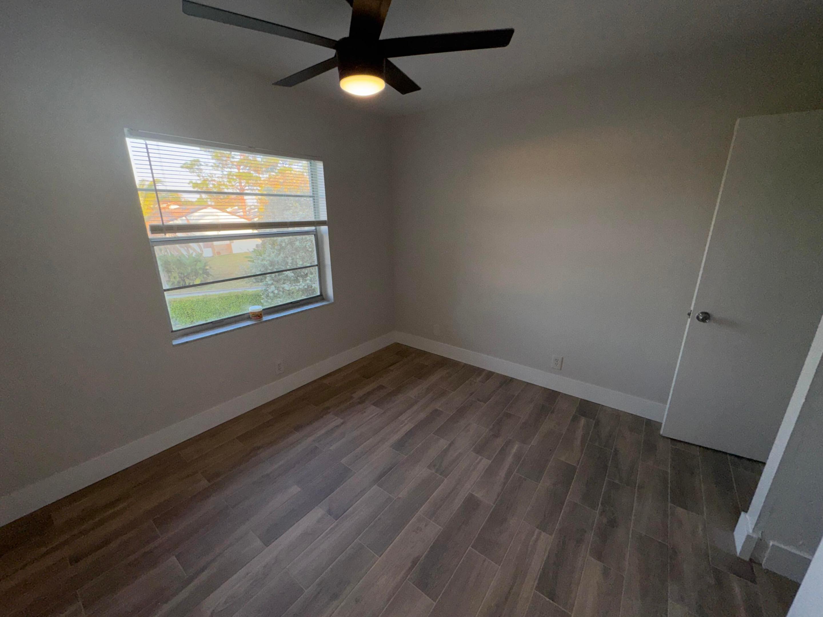 ABBEY PARK GARDENS I CONDO - Residential Lease