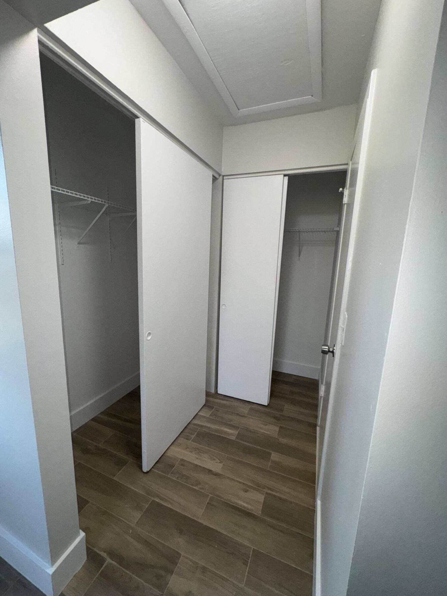 ABBEY PARK GARDENS I CONDO - Residential Lease