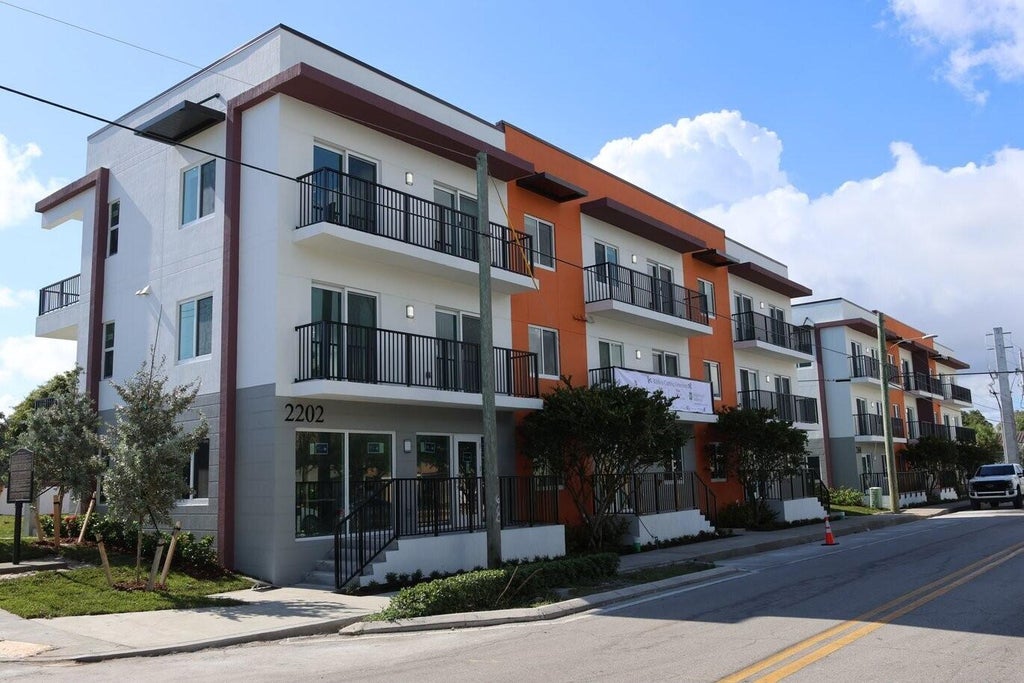 Photo of 2202 N Tamarind Avenue #303, West Palm Beach, FL 33407 (MLS # B26053618)