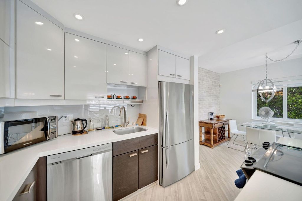 Photo of 2811 NE 51st Street #7, Fort Lauderdale, FL 33308 (MLS # F10535588)