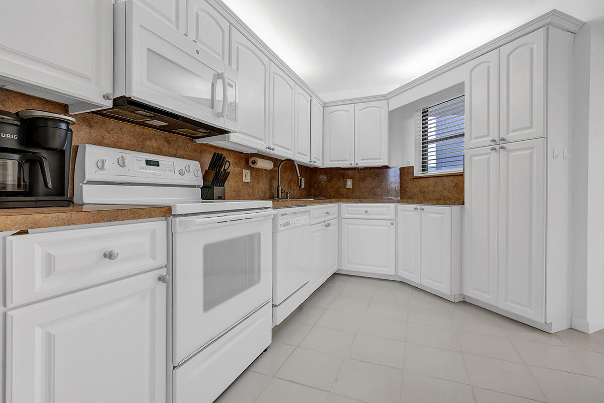 CAMINO REAL VILLAGE CONDO - Residential