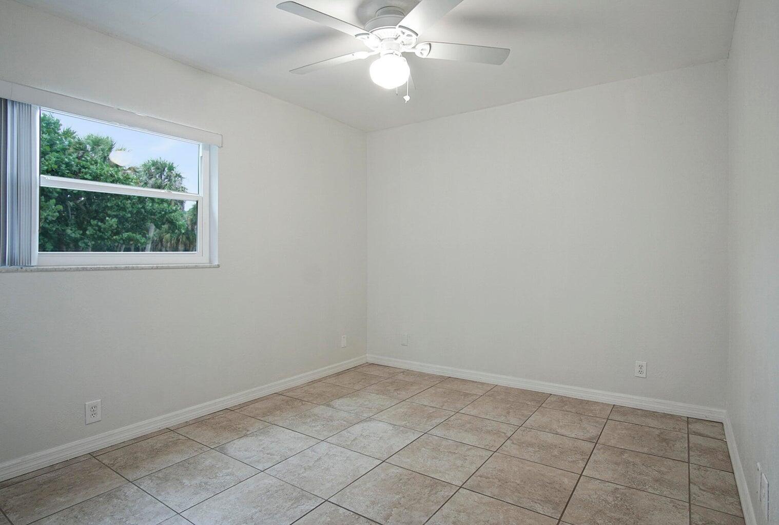 COCONUT WAY - Residential Lease