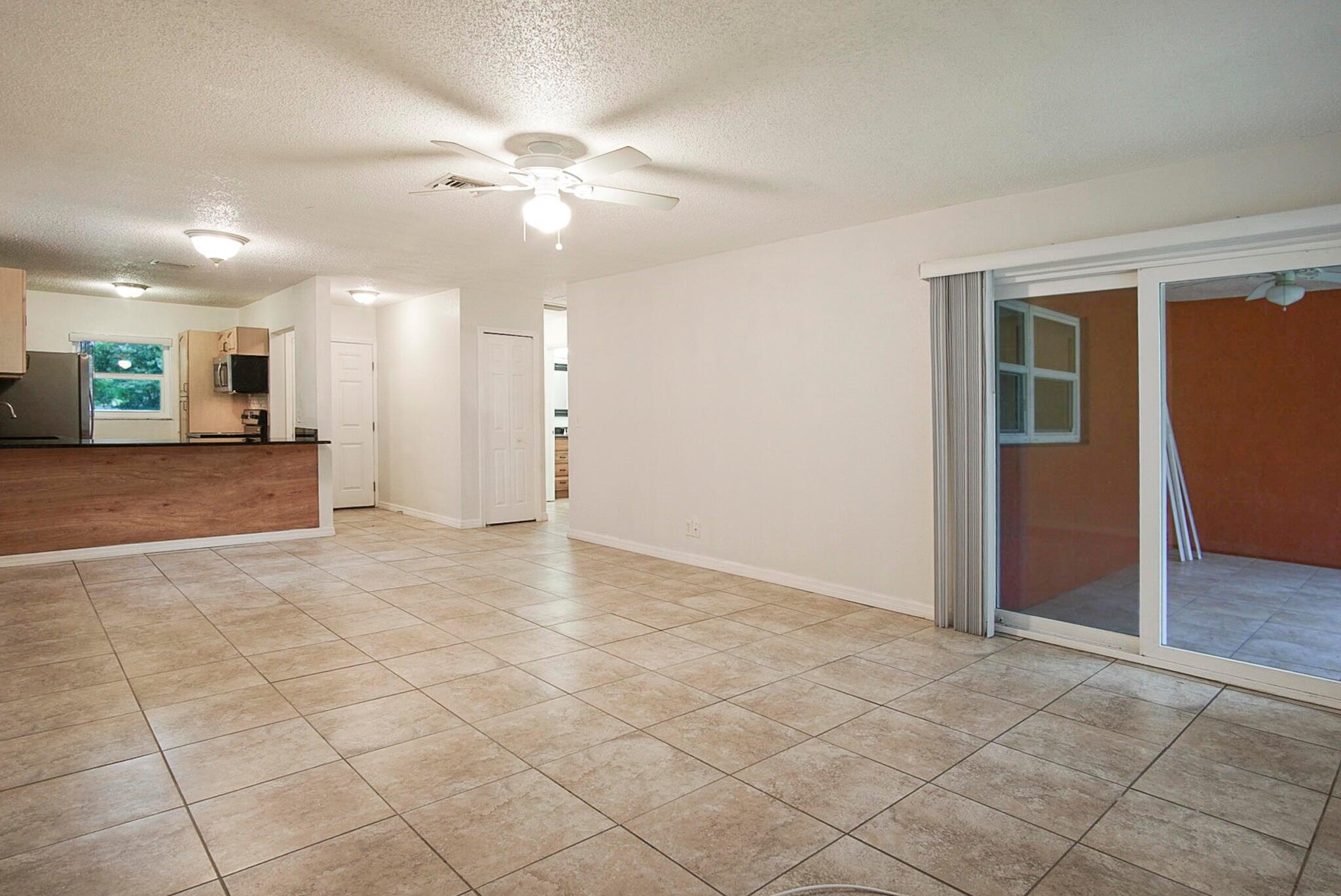 COCONUT WAY - Residential Lease