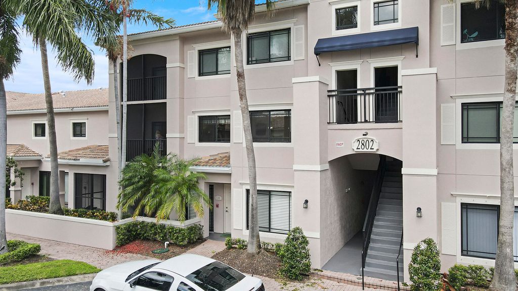 Photo of 2802 Sarento Place #204, Palm Beach Gardens, FL 33410 (MLS # B26010729)