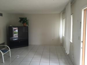 MARINER I CONDO - Residential