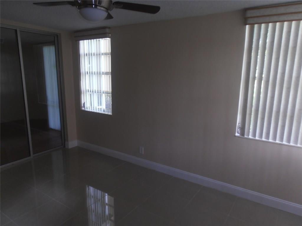 Sabal Palm - Residential Lease
