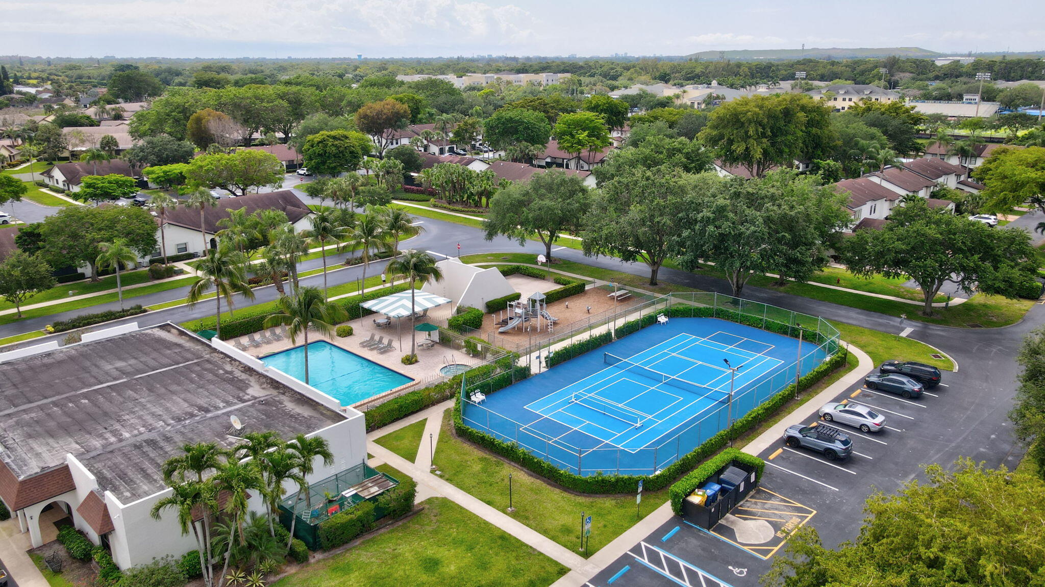 SANDALFOOT COVE - Residential