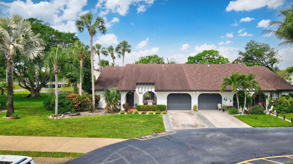 Photo of 23451 SW 55th Avenue #B, Boca Raton, FL 33433 (MLS # B26018271)