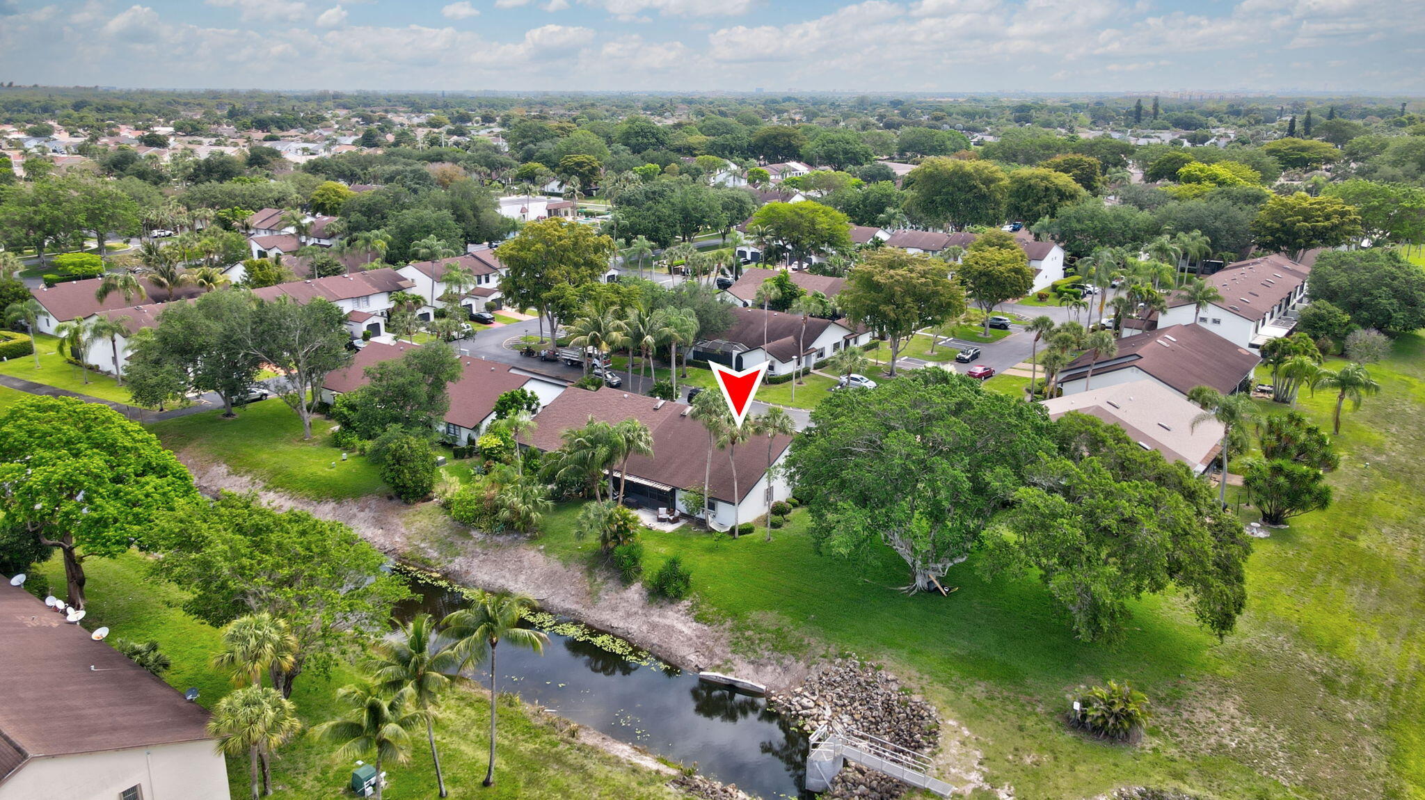 SANDALFOOT COVE - Residential