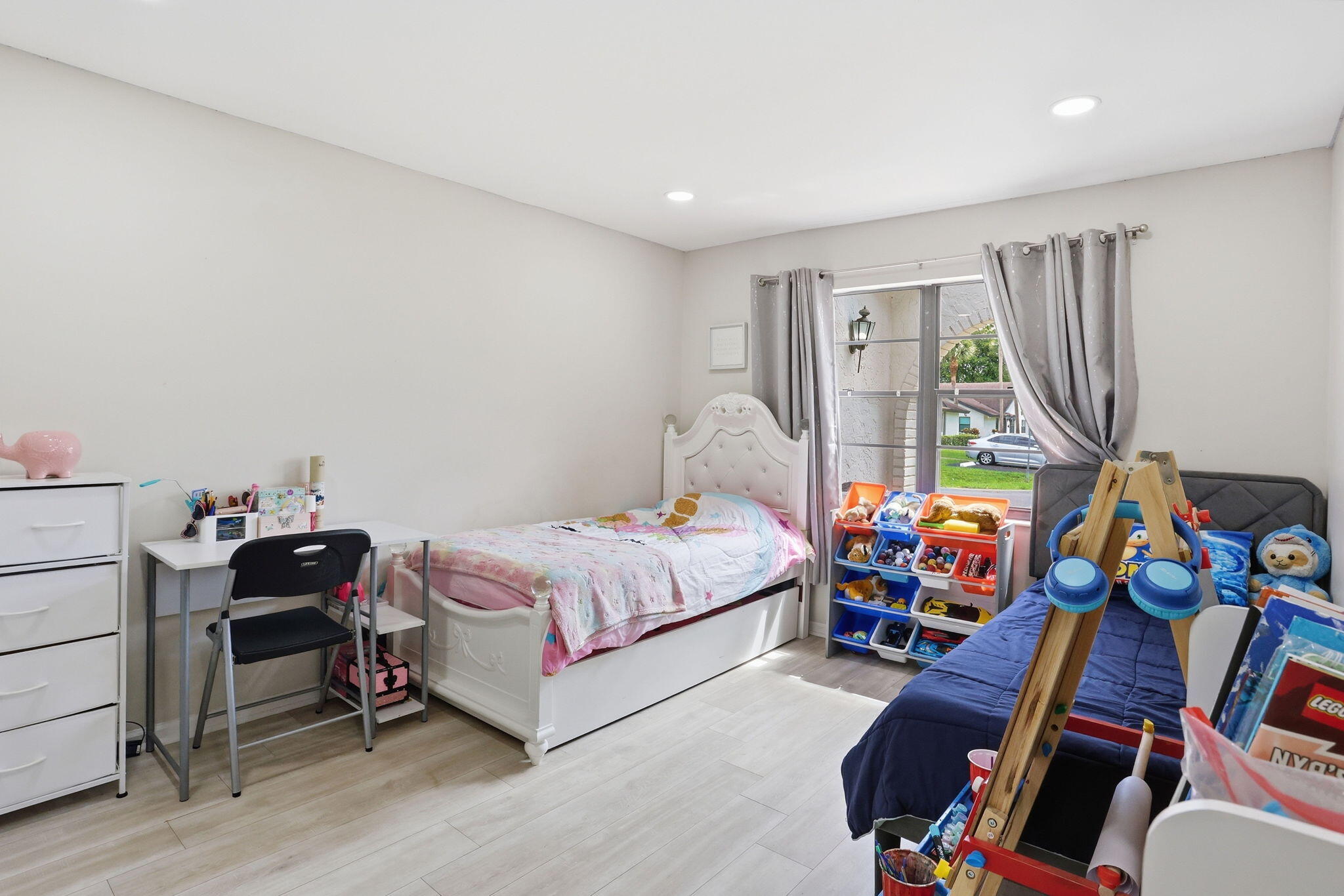 SANDALFOOT COVE - Residential