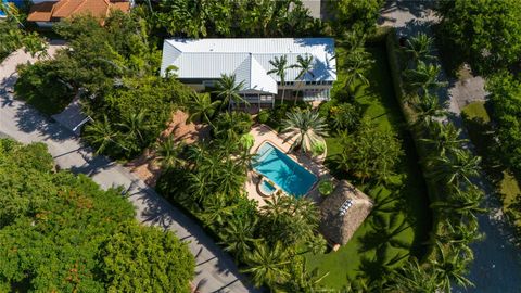 638 Middle River Dr Fort Lauderdale FL 33304