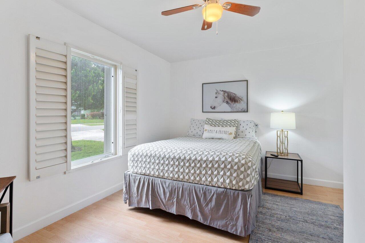1190 Sachem Head Terrace 1 Bedroom Apartment