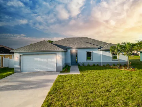 4509 SW Scope Street, Port St Lucie, FL MLS: R10974952
