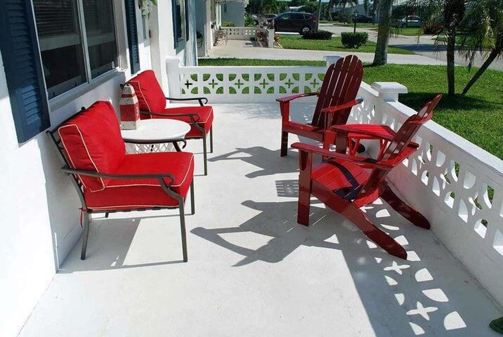 Photo of 911 SW 6th Avenue, Boynton Beach, FL 33426 (MLS # R11127226)