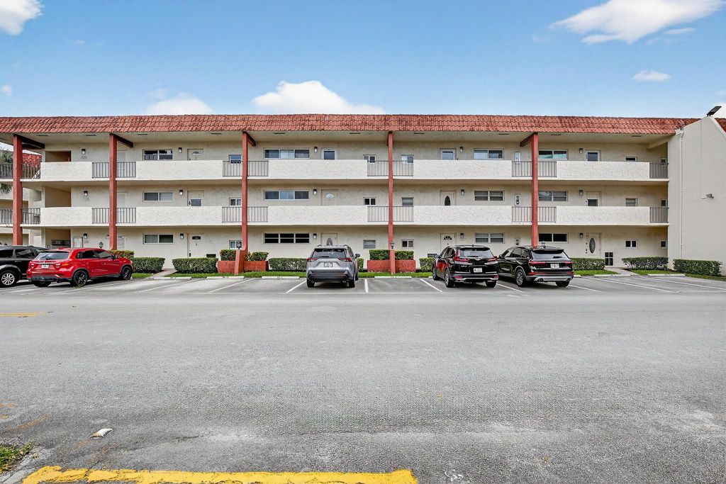 Photo of 411 S Hollybrook Drive #104, Pembroke Pines, FL 33025 (MLS # R11135892)