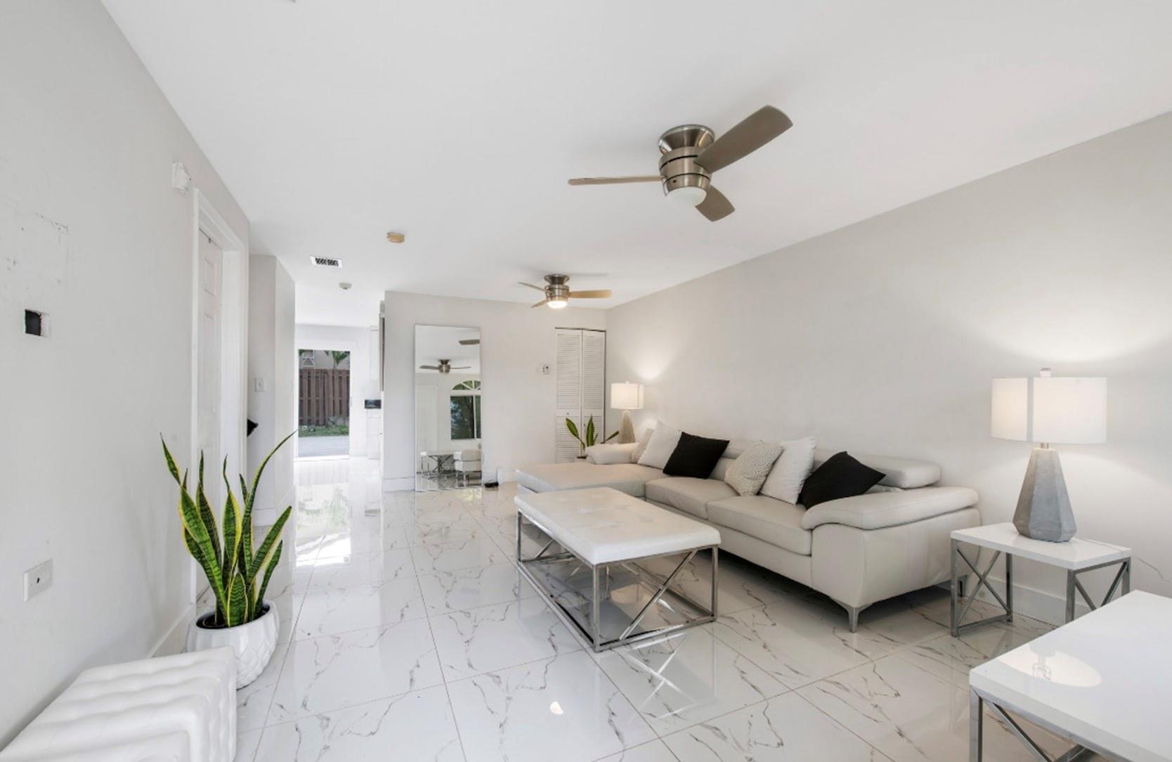 IBIS VILLA AT MIAMI GARDE - Residential Lease