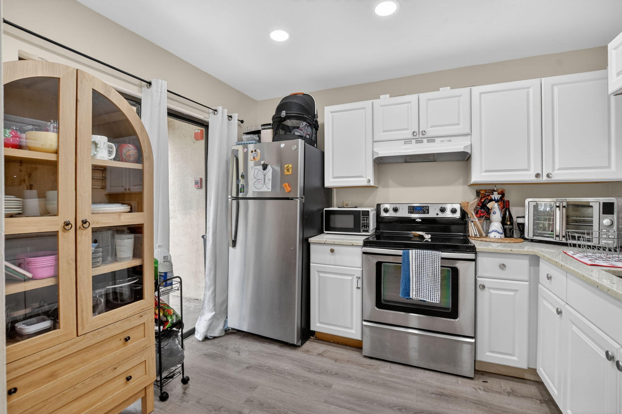 3939 NE 5th Avenue C102