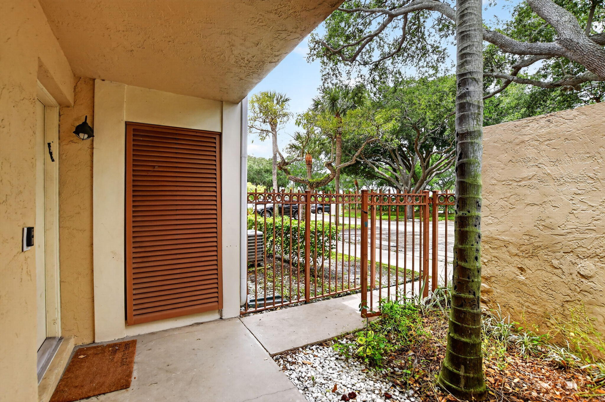 SANCTUARY PINES IN BOCA RATON CONDO - Residential