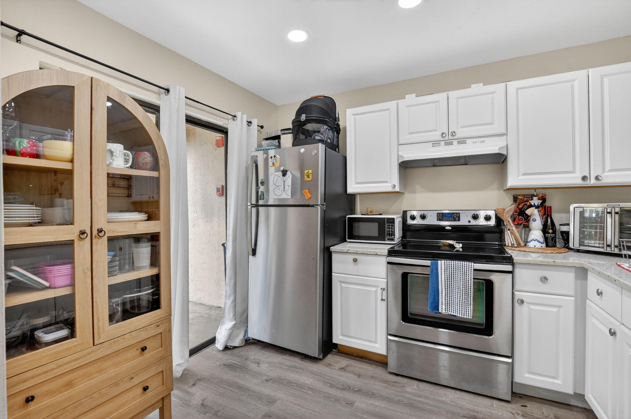 3939 NE 5th Avenue C102