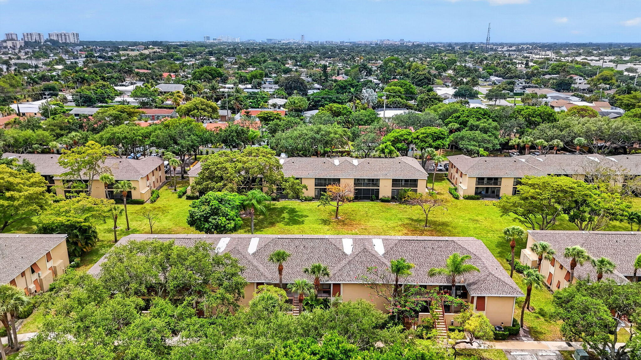SANCTUARY PINES IN BOCA RATON CONDO - Residential