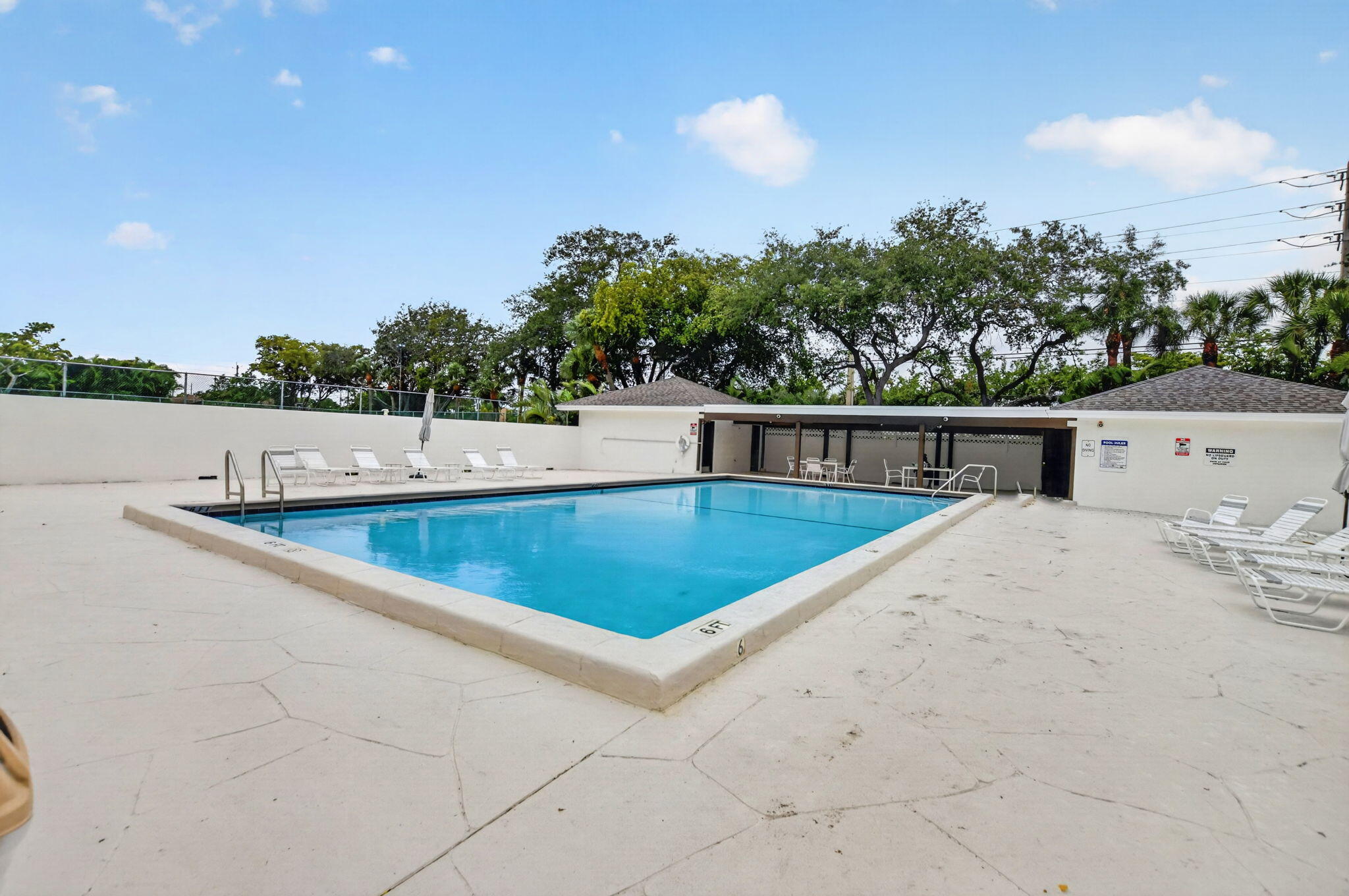 SANCTUARY PINES IN BOCA RATON CONDO - Residential
