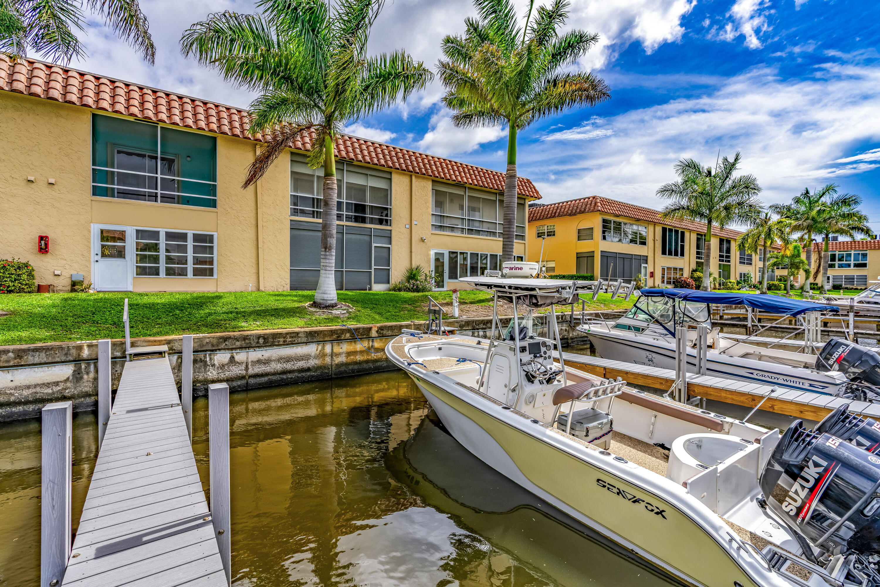 DE LA BAHIA CONDO - Residential