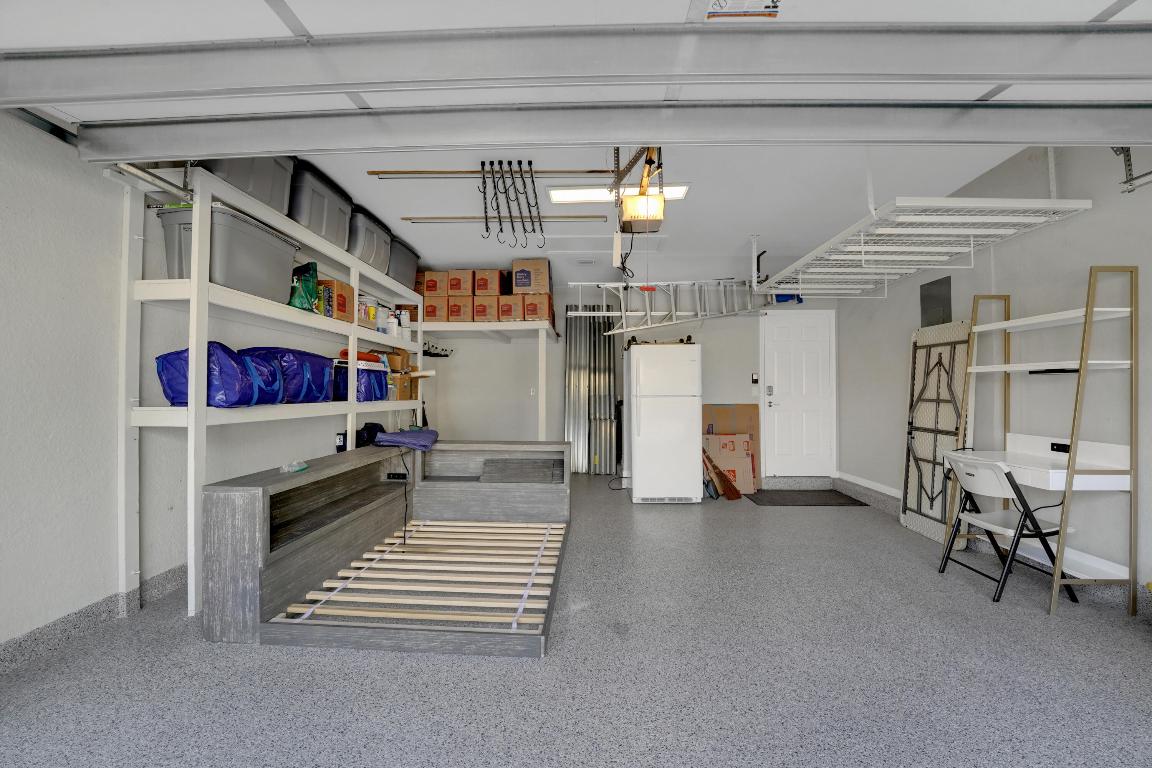 POLO TRACE 2 4 - Residential Lease